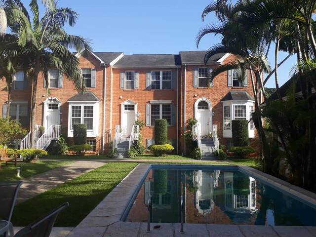 #10852 - Casa em condomínio para Venda em São Paulo - SP - 1