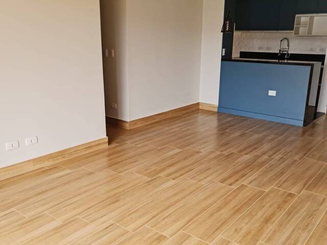 #10963 - Apartamento para Venda em São Paulo - SP