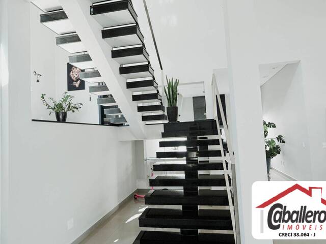 #11262 - Casa para Venda em Águas de Lindóia - SP - 2
