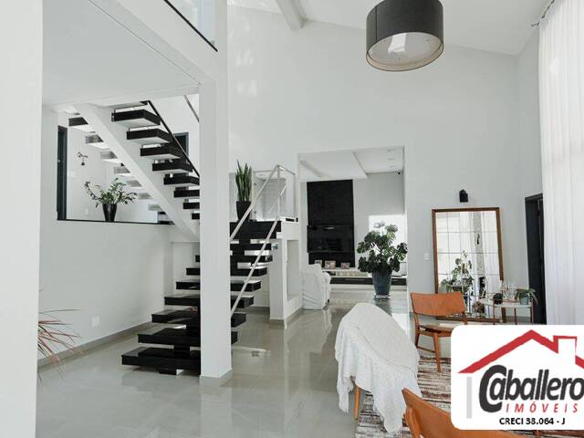 Casa para Venda em Águas de Lindóia - 4