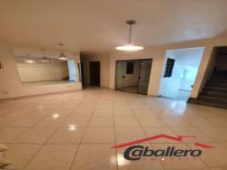 #10589 - Casa em condomínio para Venda em São Paulo - SP - 1